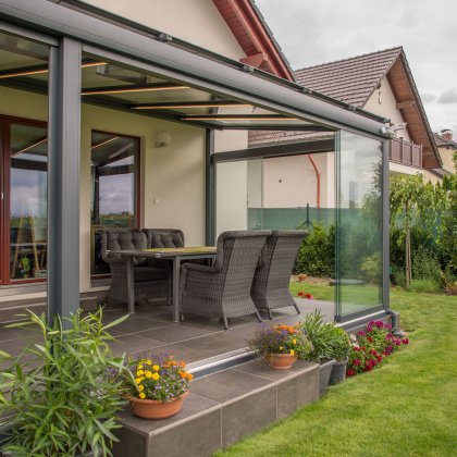 Obrázek č. 10 pro 'Prosklená pergola se systémovou zadní konstrukcí'