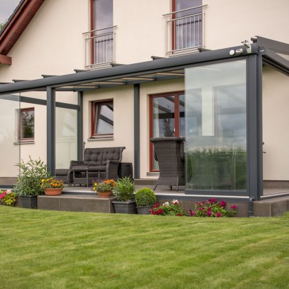 Obrázek č. 7 pro 'Prosklená pergola se systémovou zadní konstrukcí'