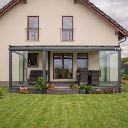 Obrázek č. 8 pro 'Prosklená pergola se systémovou zadní konstrukcí'